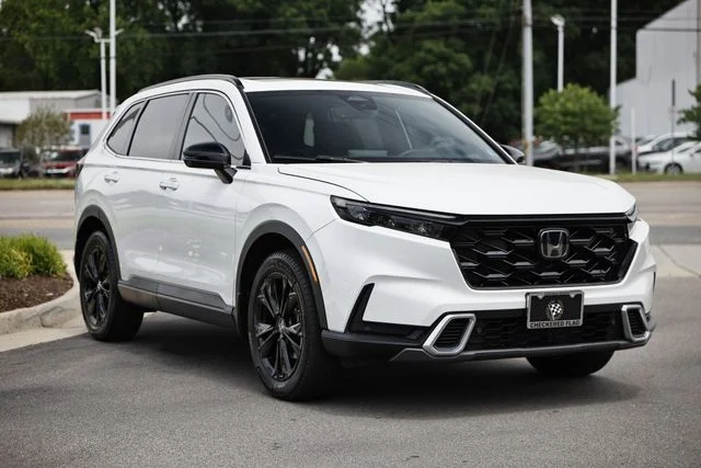 Certified Used 2025 Platinum White Pearl Honda Sport Touring image 13