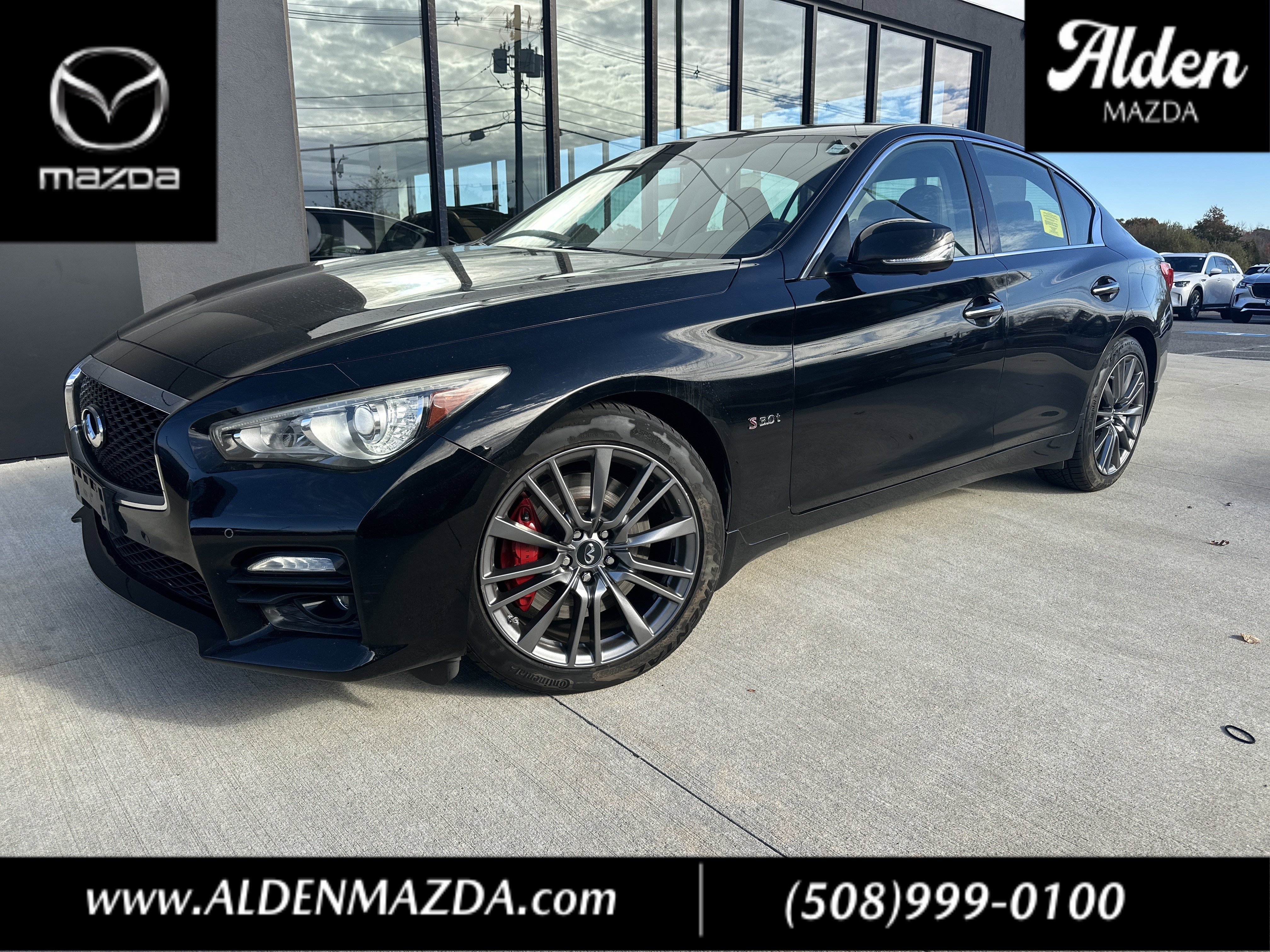 2017 INFINITI Q50 Red Sport