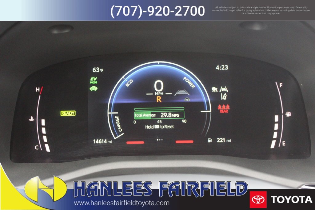 Certified Used 2025  Toyota LE image 28