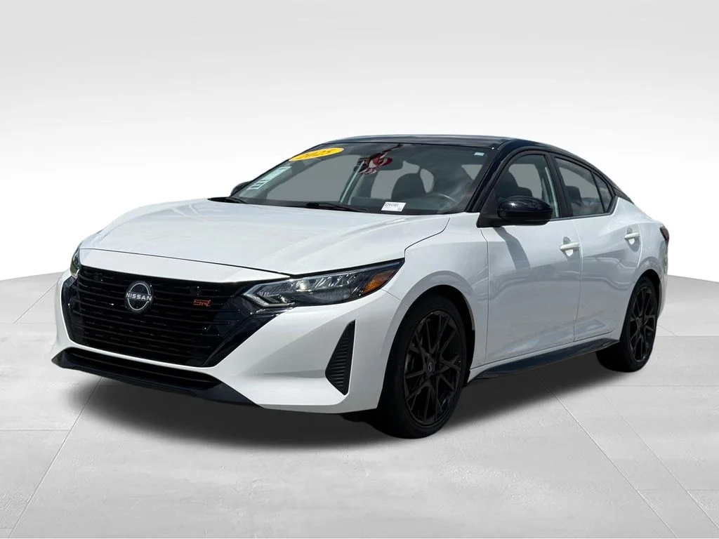 Used 2025 White Nissan SR image 1