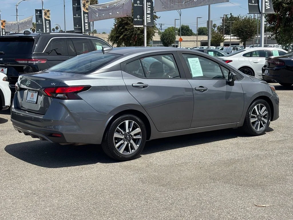 Used 2023 Gray Nissan 1.6 SV image 3