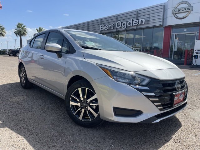 2025 Nissan Versa Sedan SV