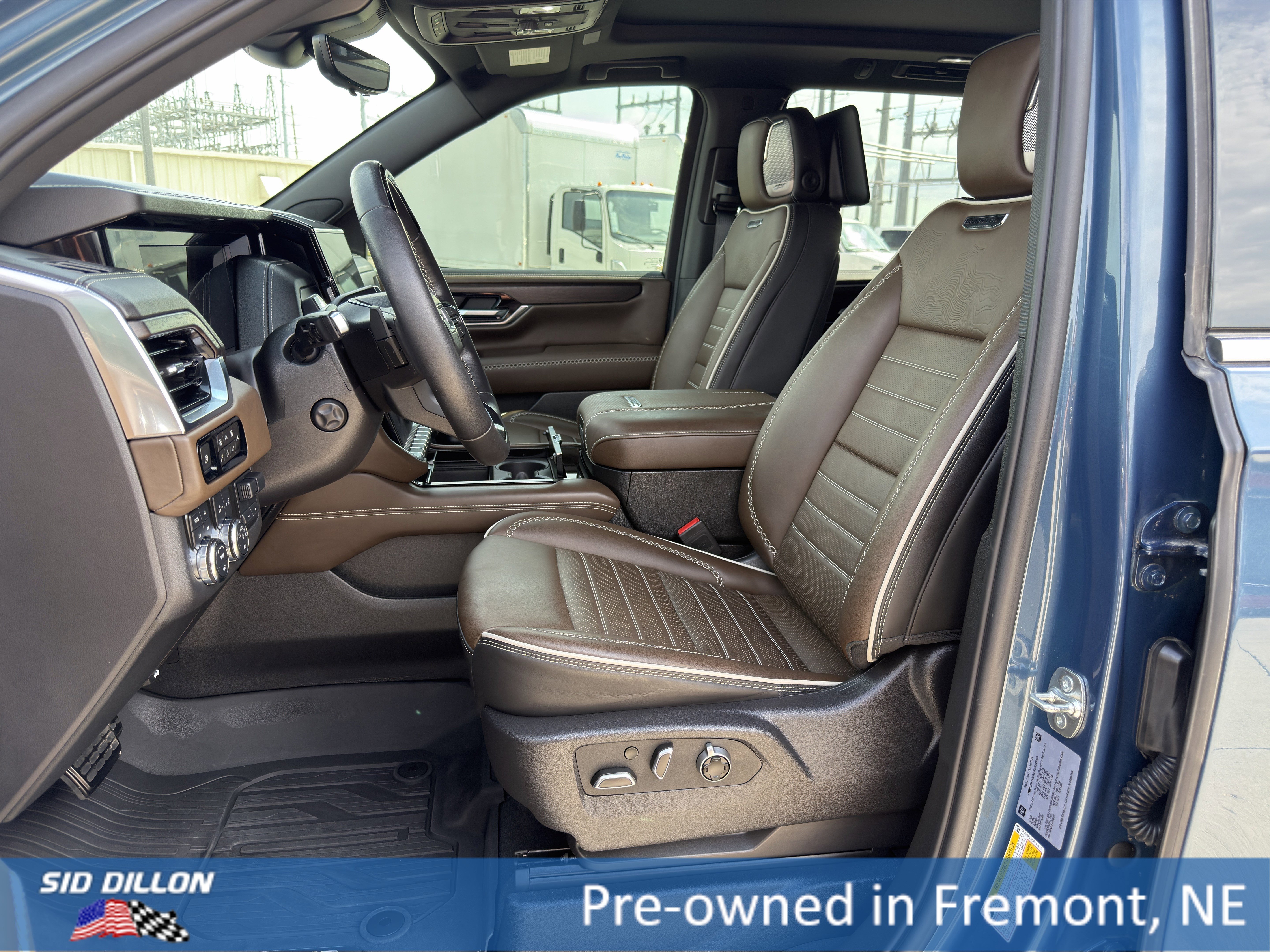 Certified Used 2025 Downpour Metallic GMC Denali Ultimate image 17