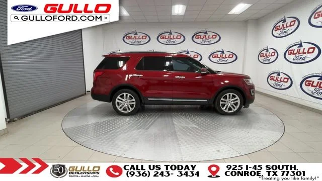 Used 2017 Ruby Red Metallic Tinted Clearcoat Ford Limited image 9