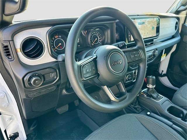 New 2026 Bright White Clear-Coat Exterior Paint Jeep Sport image 6