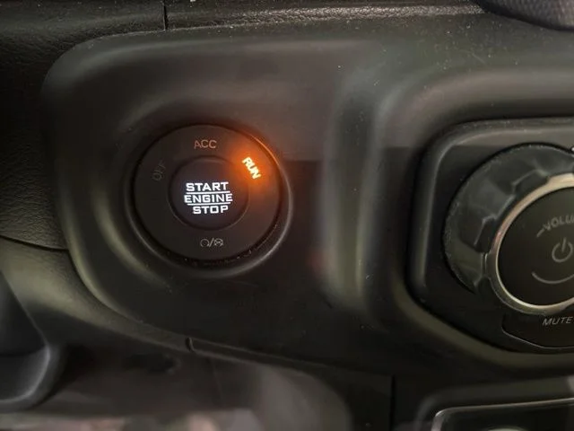 Used 2022 High Velocity Clearcoat Jeep Willys image 18