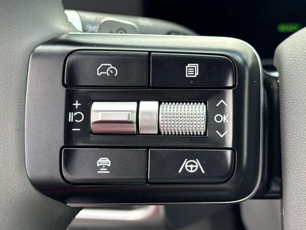 New 2026 Black Hyundai SEL image 22