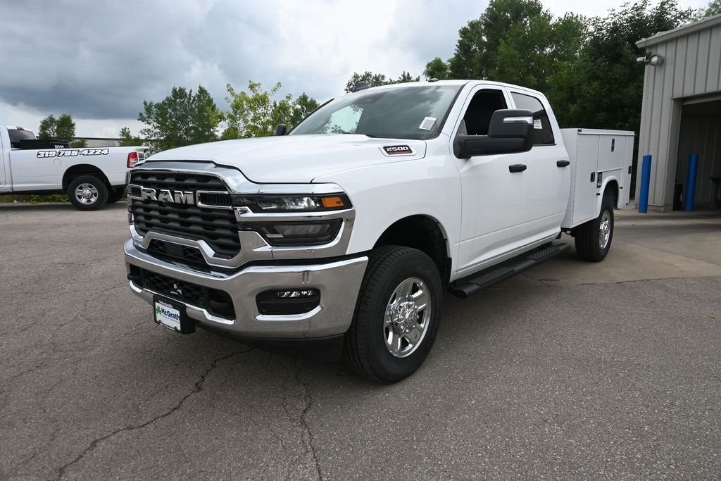 New 2026 Bright White Clearcoat RAM Tradesman image 5