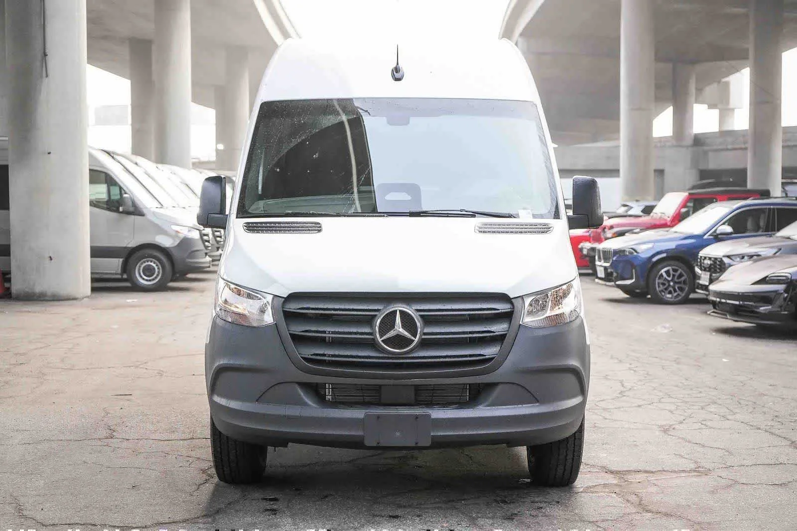 New 2026 Arctic White Mercedes-Benz Cargo 170WB High Roof RWD 2.0L I4 Diesel Turbo SO image 28