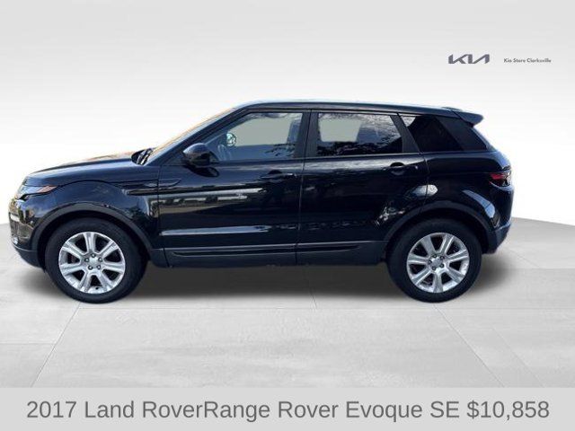 Used 2017  Land Rover SE image 5