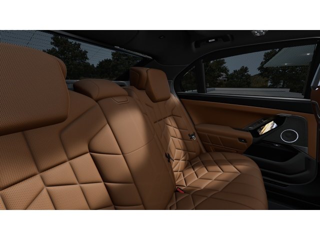 New 2027 Vancouver Green Metallic BMW 740i xDrive image 12
