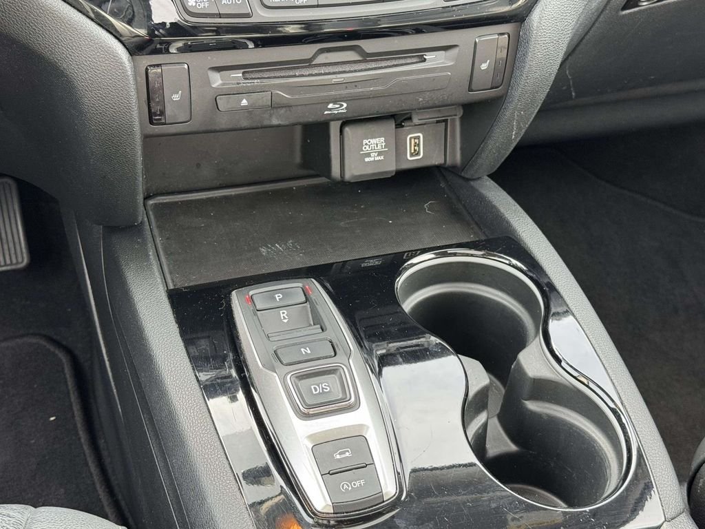 Used 2022 Black Honda Touring image 21
