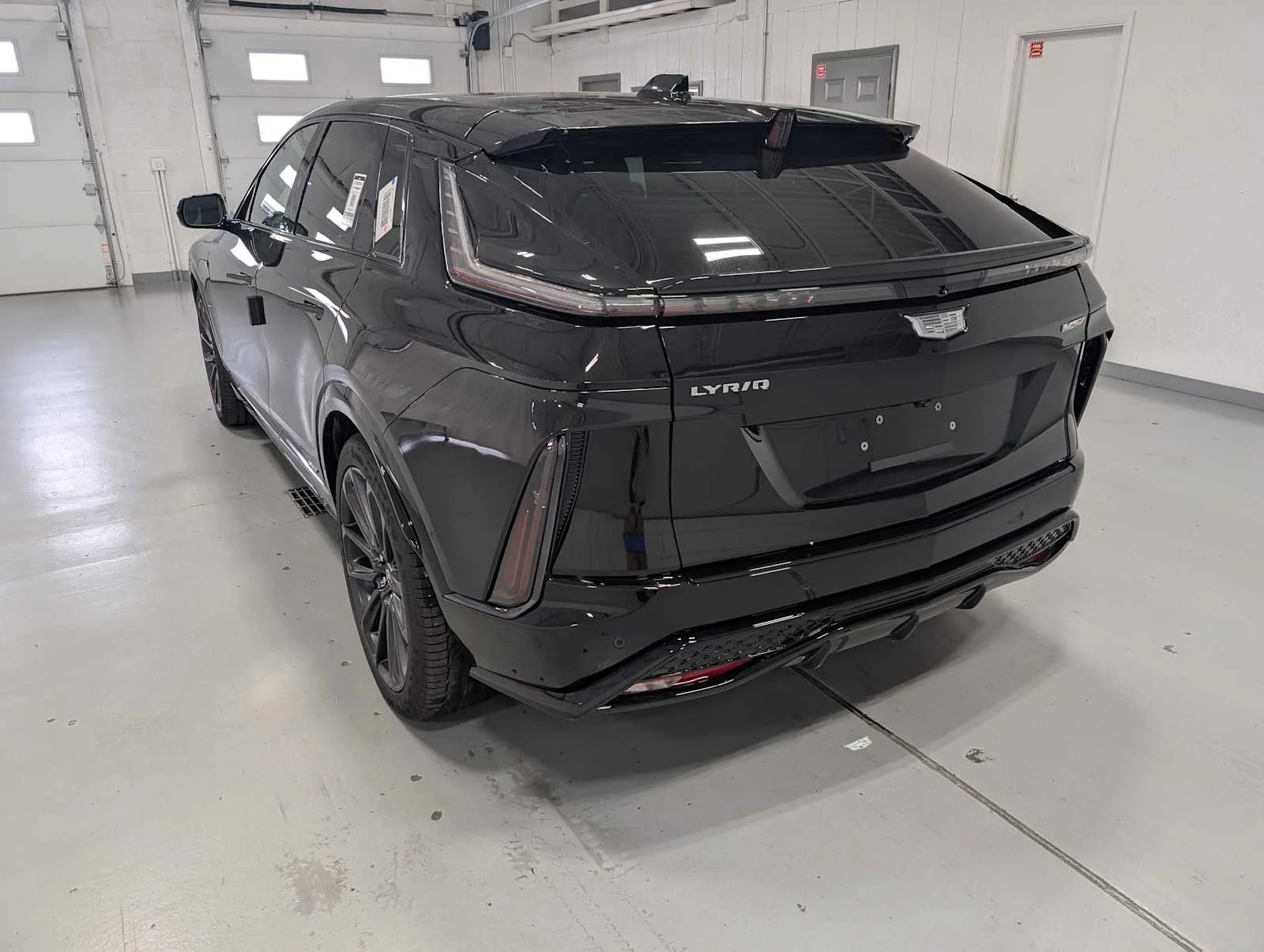 2026 Cadillac LYRIQ V - Photo 11