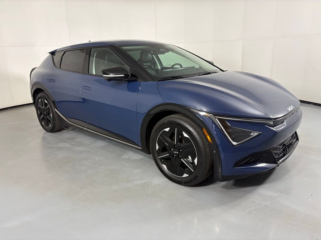 Used 2025 Kia EV6 Wind with VIN 5XYC34JA6SG007275 for sale in Mesa, AZ