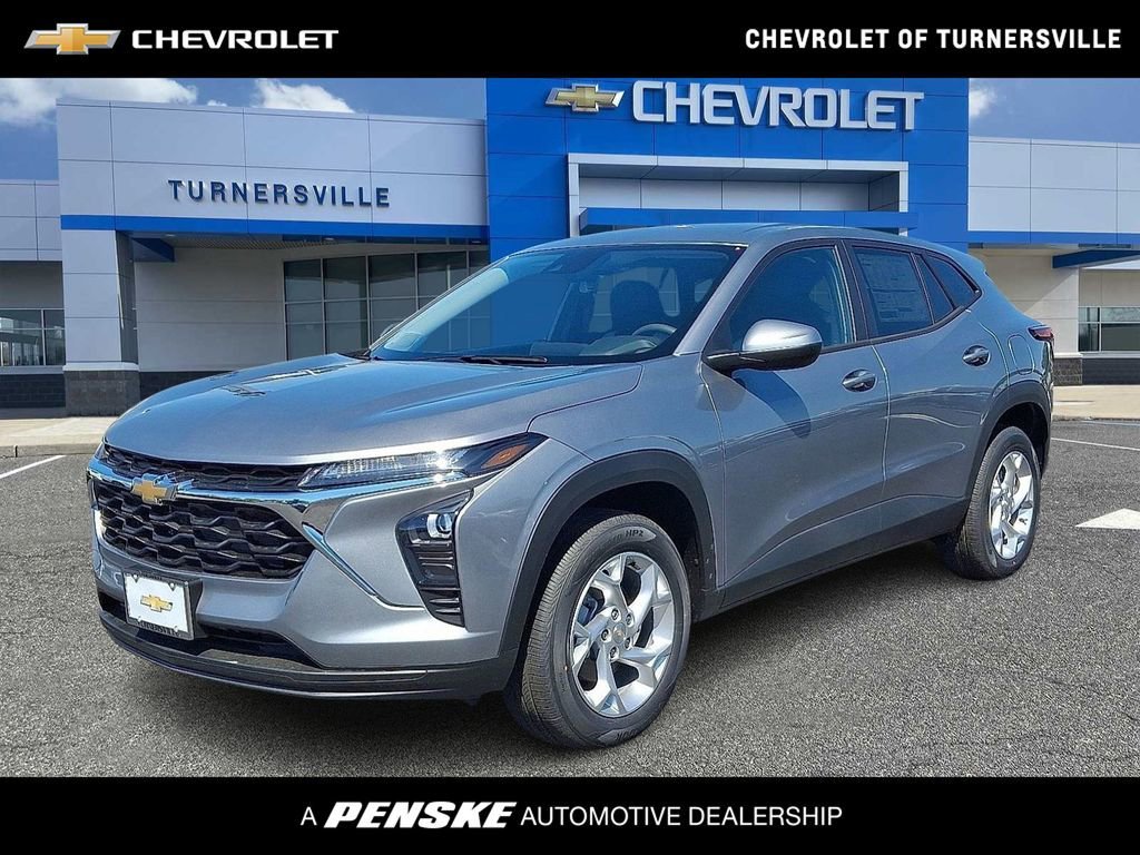 2026 Chevrolet Trax LS's photo