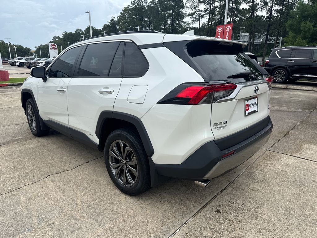 Used 2022 White Toyota Limited image 3