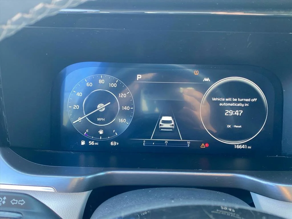Used 2023 Wolf Gray Kia SX image 21