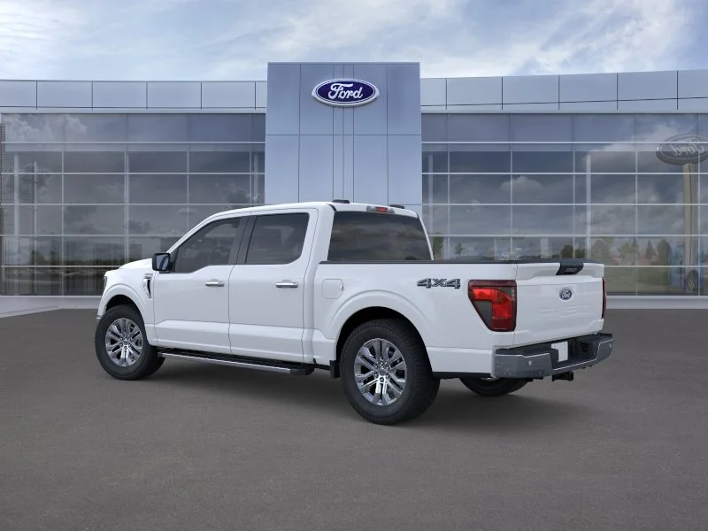 New 2026 Oxford White Ford XLT image 4
