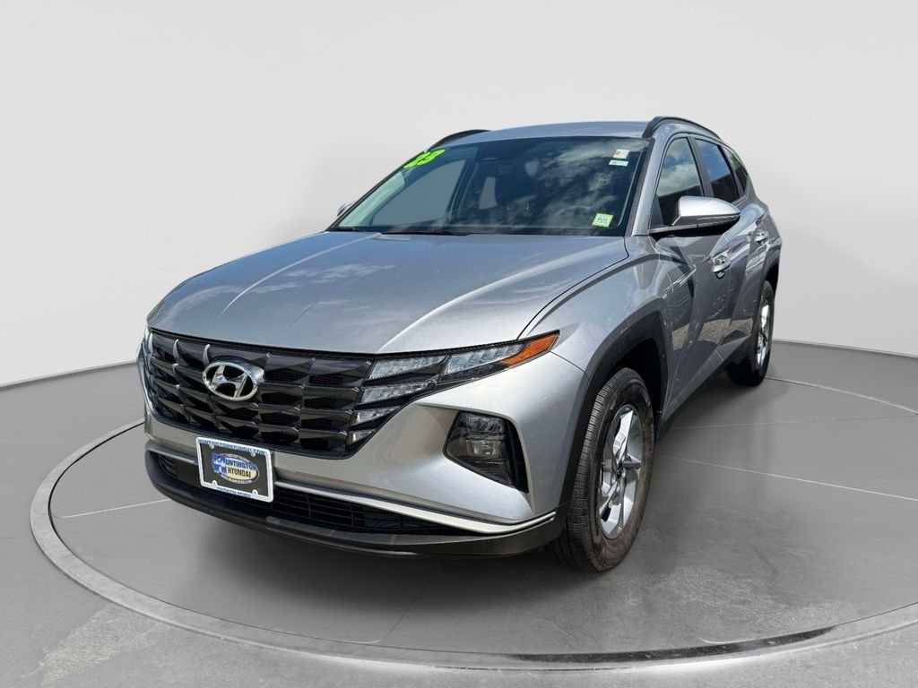 Used 2023 Silver Hyundai SEL image 2