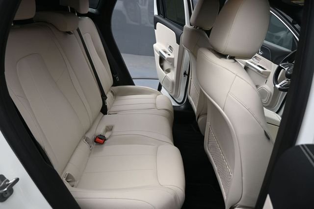 Used 2025 White Mercedes-Benz GLA 250 image 25