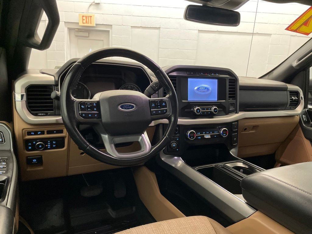 Used 2021 Red Ford XLT image 11