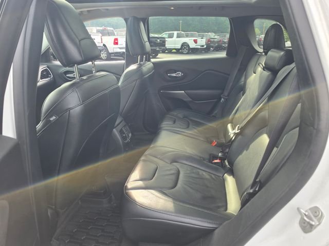 Used 2022 White Jeep Limited image 9