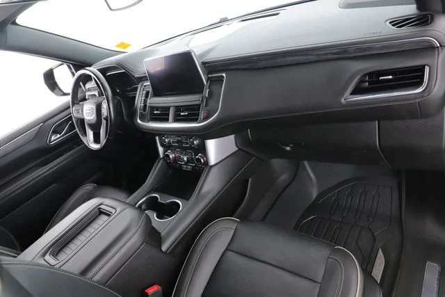Used 2022 Black GMC SLT image 32