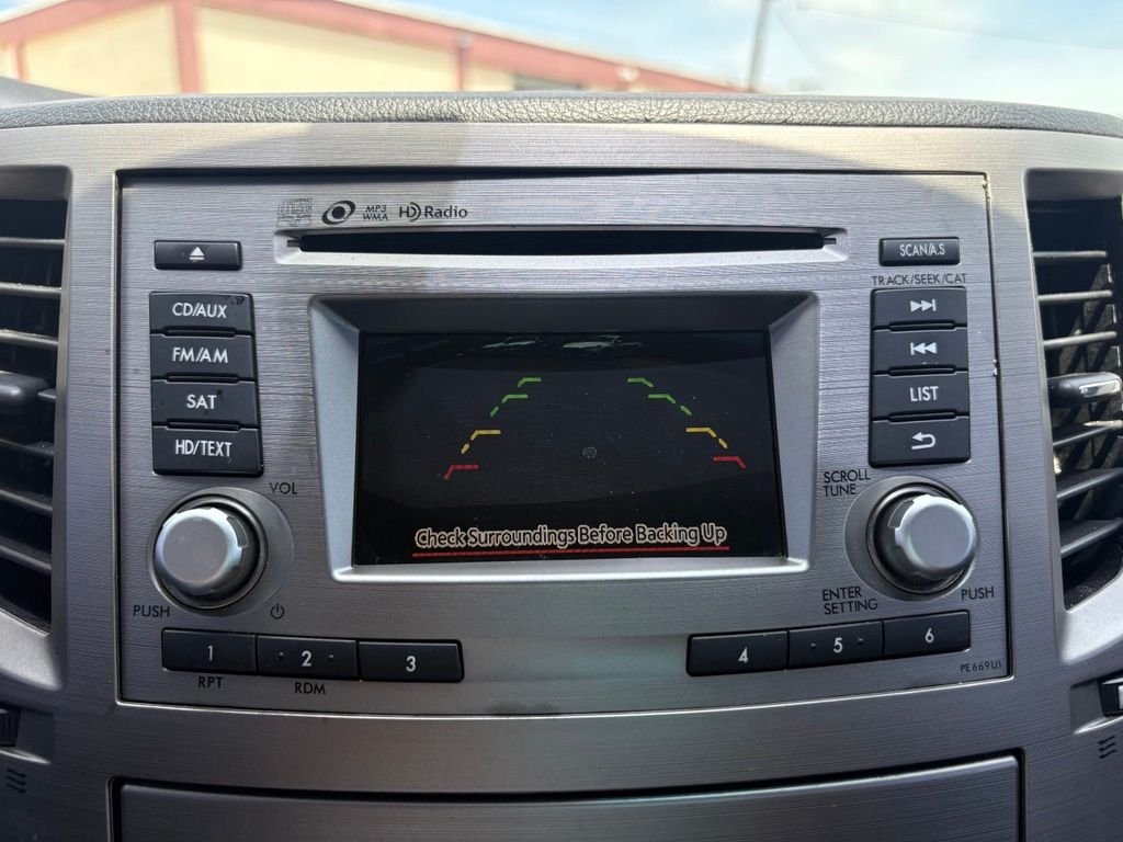 2014 Subaru Outback 2.5i Premium - Photo 21