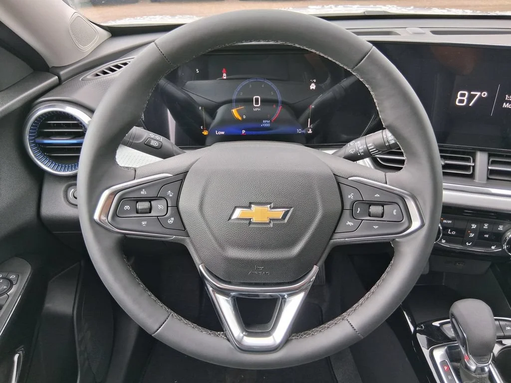 2026 Chevrolet Trax LT - Photo 8