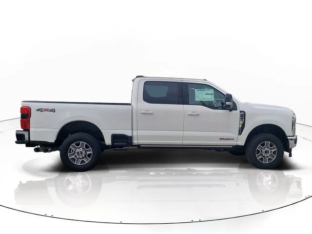 New 2025 White Metallic Ford Lariat image 4