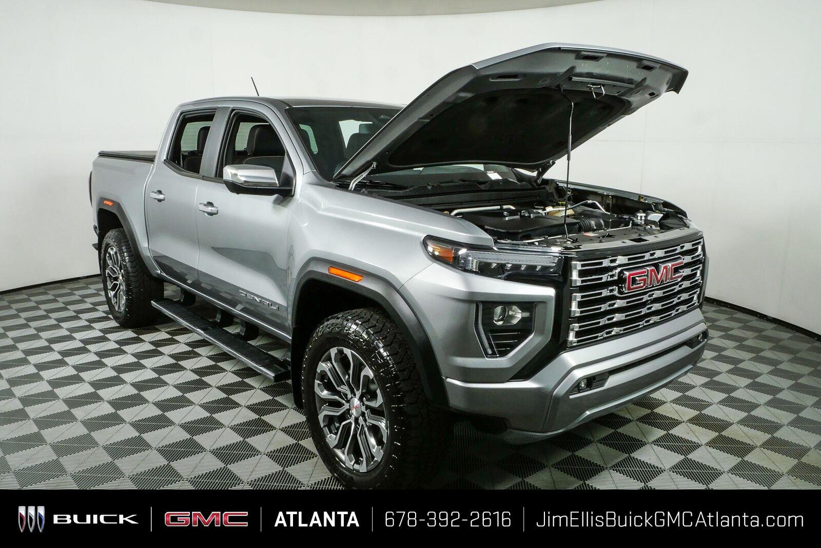 Certified Used 2023 STERLING METALLIC GMC 4WD Denali image 32