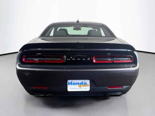 2022 Dodge Challenger R/T - Photo 17