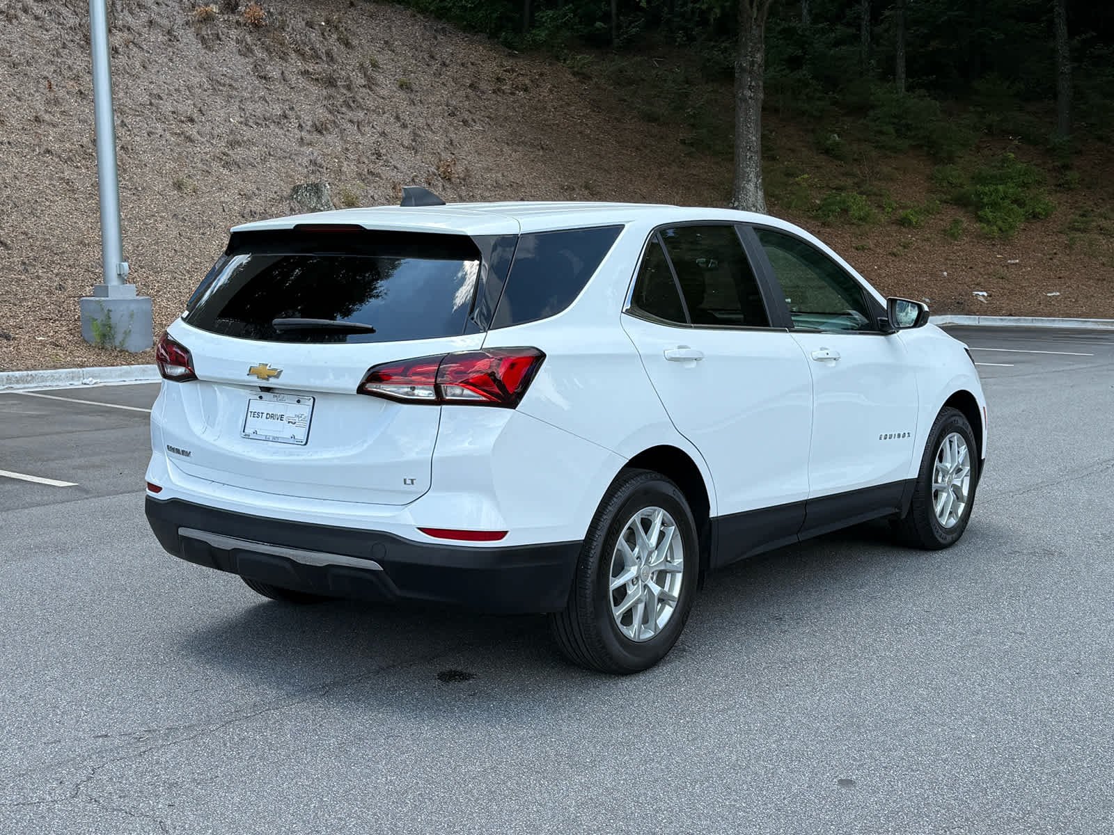 Used 2023 Summit White Chevrolet LT image 5