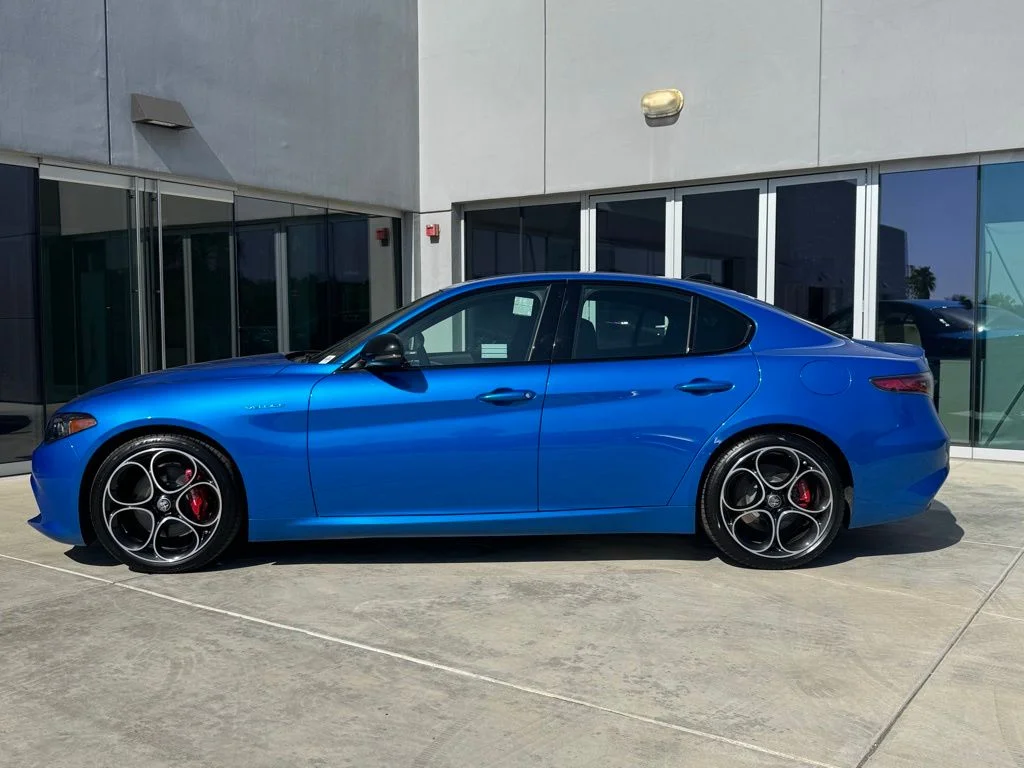 New 2026 Blue Metallic Alfa Romeo Base image 4