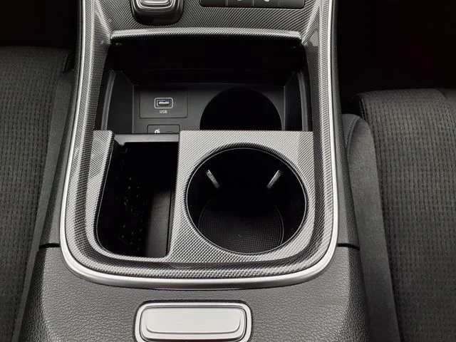 Used 2023 White Hyundai SEL image 26