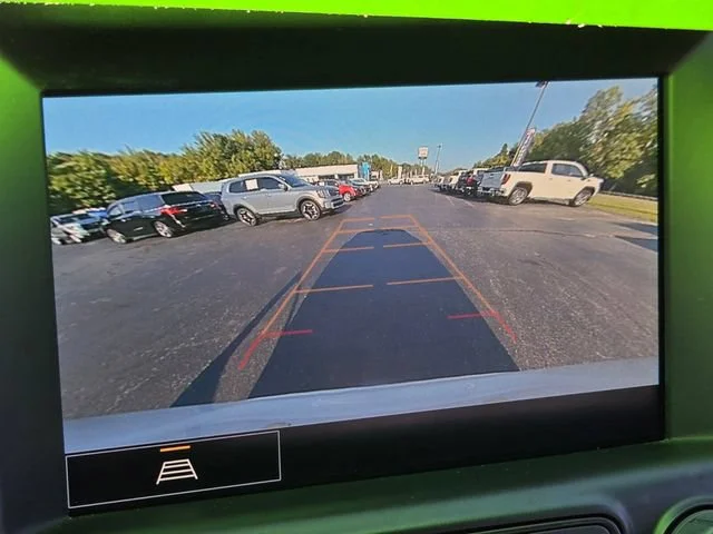 Used 2023 SUMMIT WHITE GMC AT4 image 30