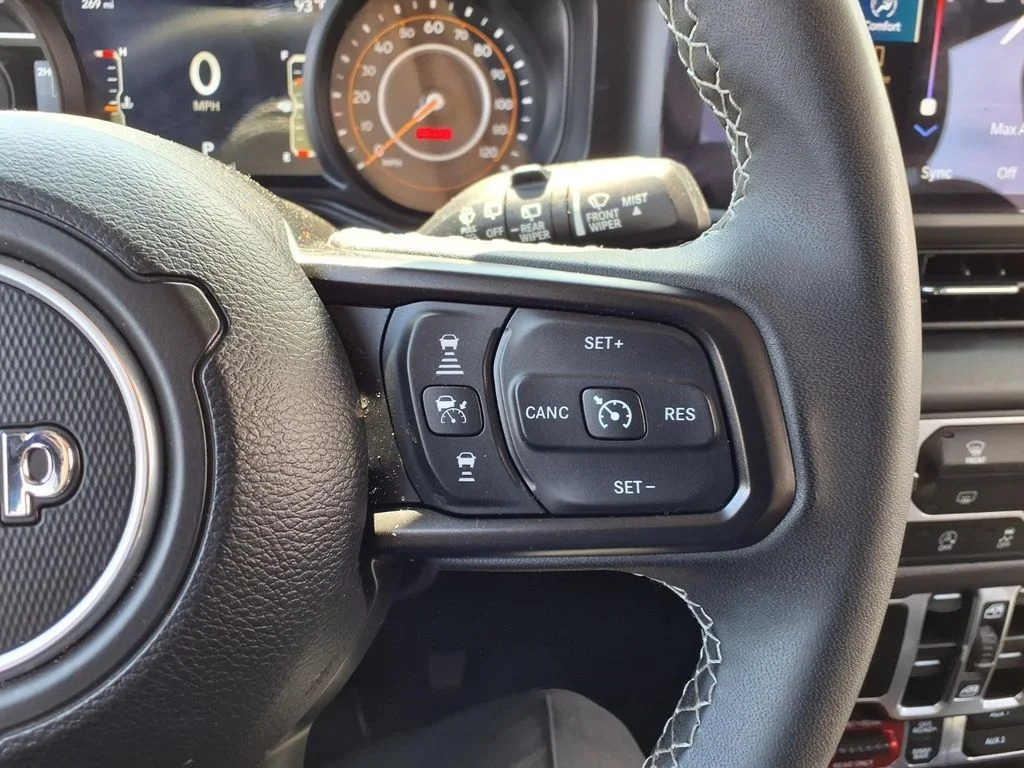 Used 2025 Black Jeep Rubicon image 14