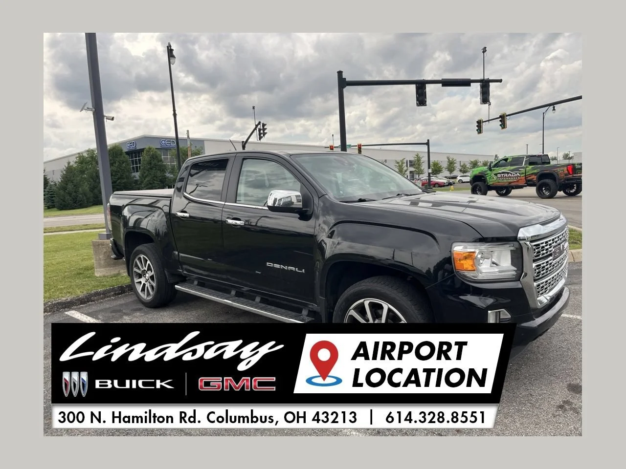 Used 2022 Onyx Black GMC Denali image 1