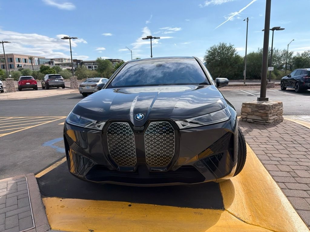 Certified Used 2024 Dark Graphite BMW xDrive50 image 2