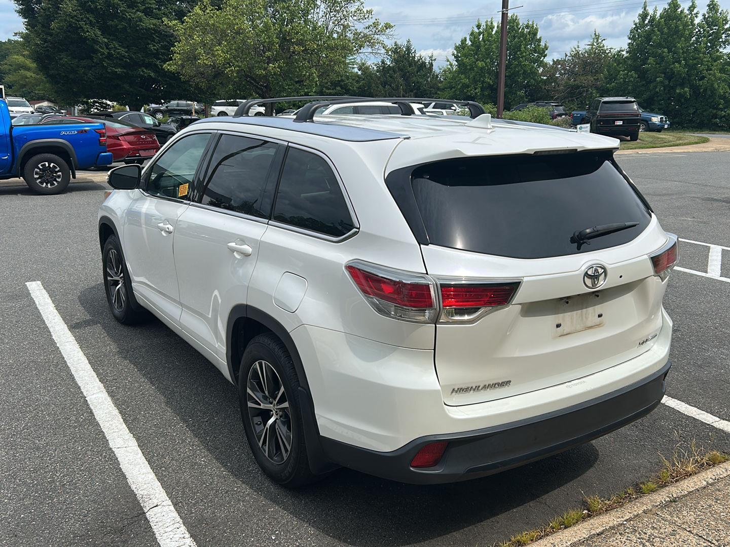 Used 2016 Blizzard Pearl TOYOTA  image 2