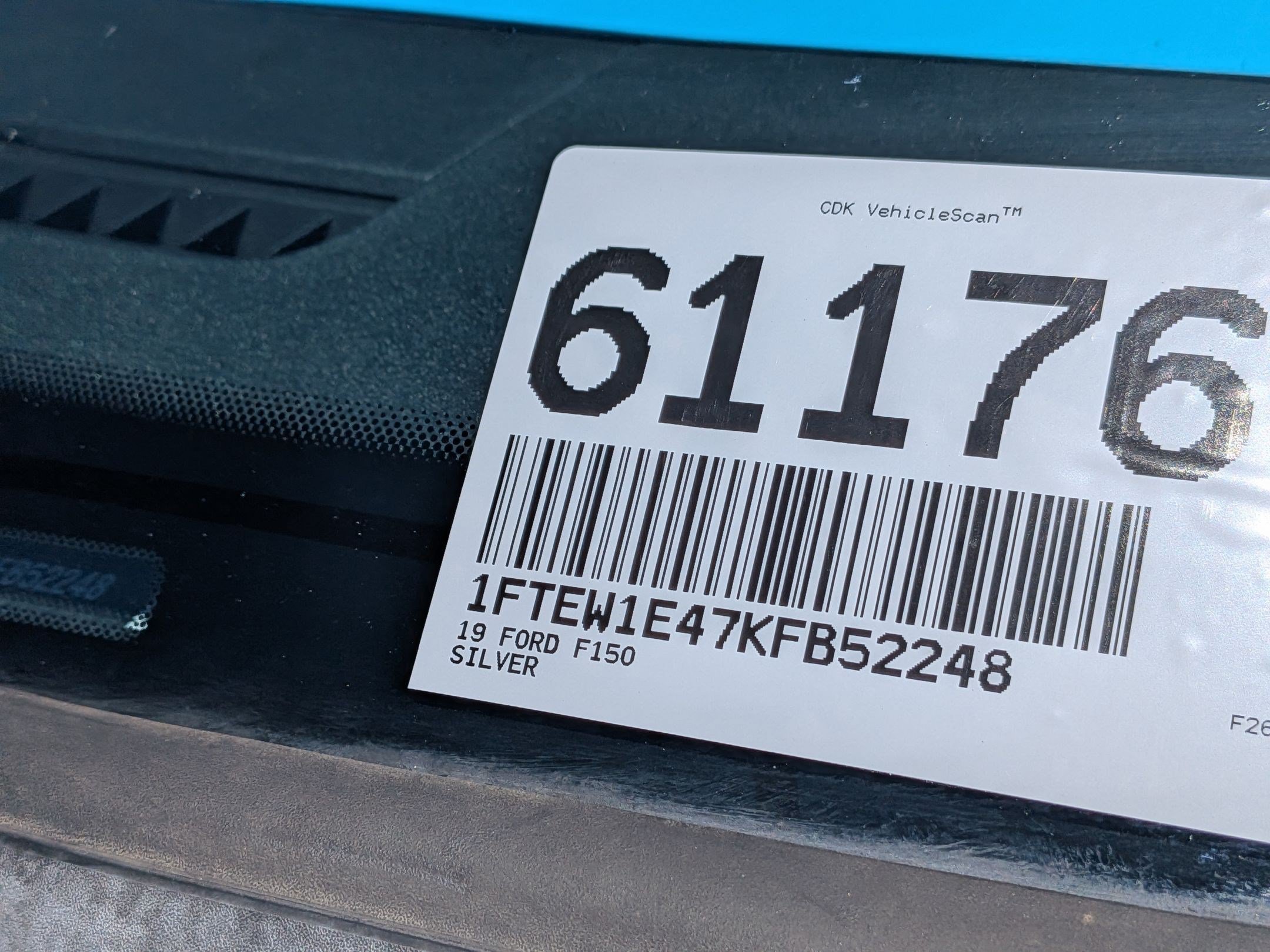 Used 2019 Ingot Silver Metallic Ford LARIAT image 34