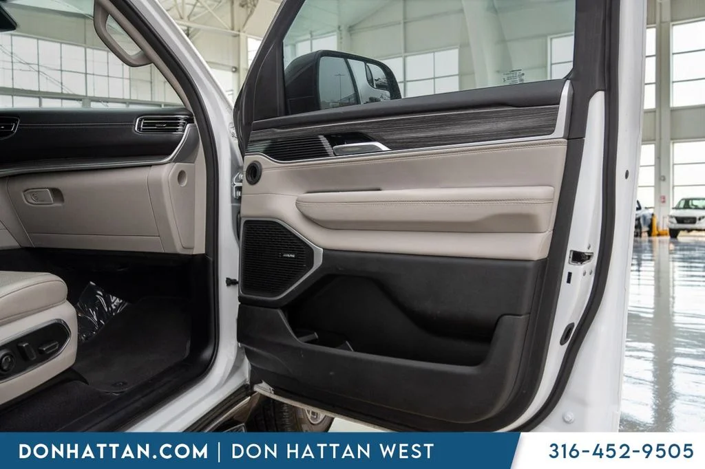 2023 Jeep Wagoneer Series III - Photo 28