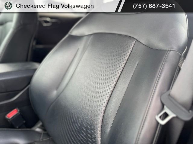 Used 2023 Ebony Black Kia EX image 19