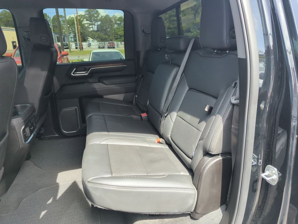 Used 2025 Black GMC Denali image 28