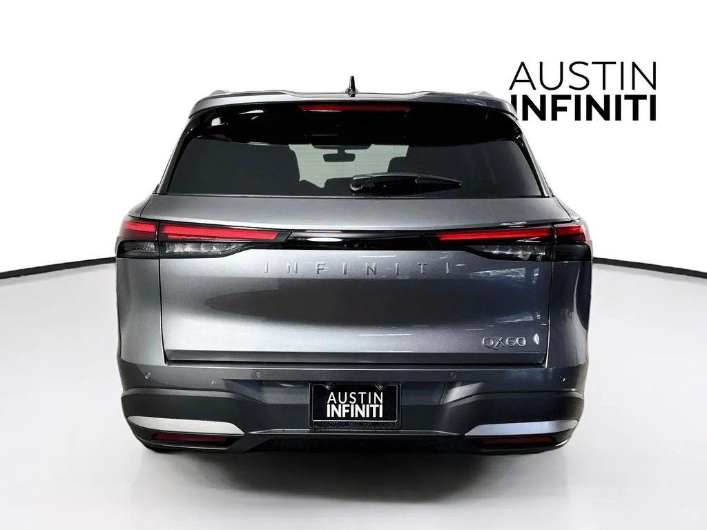 Certified Used 2026 Gray INFINITI LUXE image 9