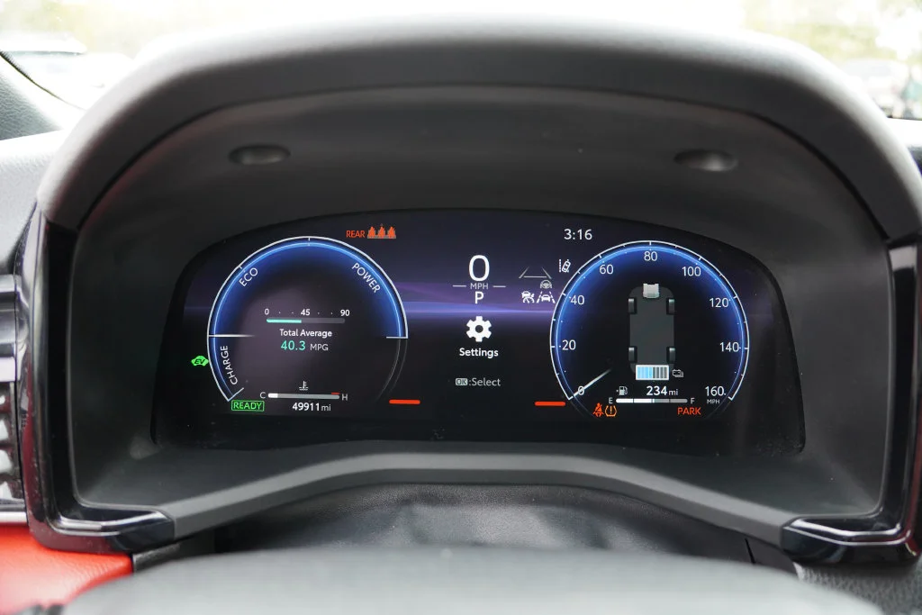 Used 2025 Pearl Toyota XSE image 33