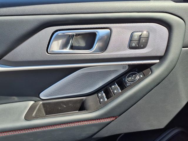 2025 Ford Explorer ST - Photo 12