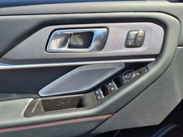 2025 Ford Explorer ST - Photo 12