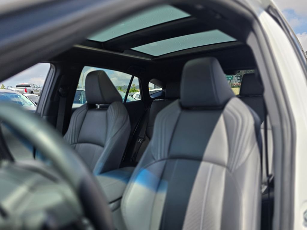 2024 Toyota Venza XLE - Photo 15