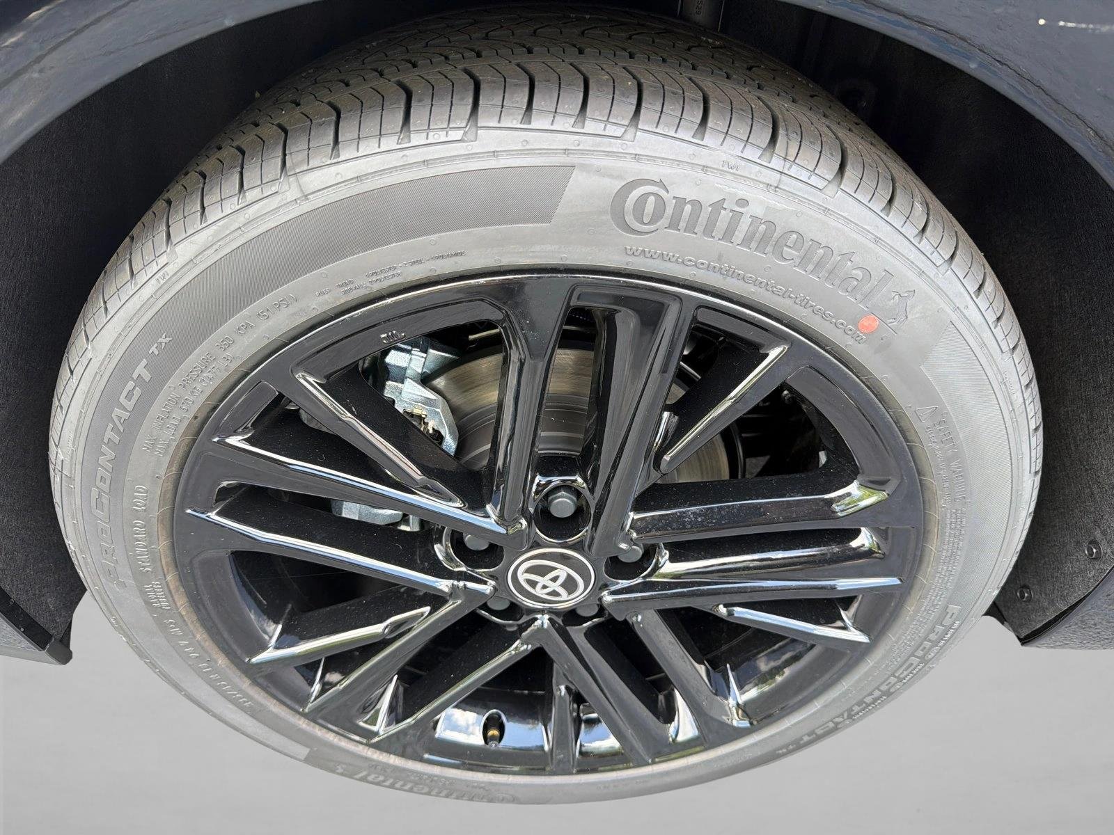 Used 2026 Midnight Black Met Toyota SE image 17